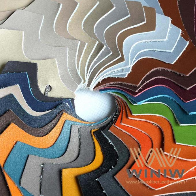 O melhor material alternativo de couro para o sofá