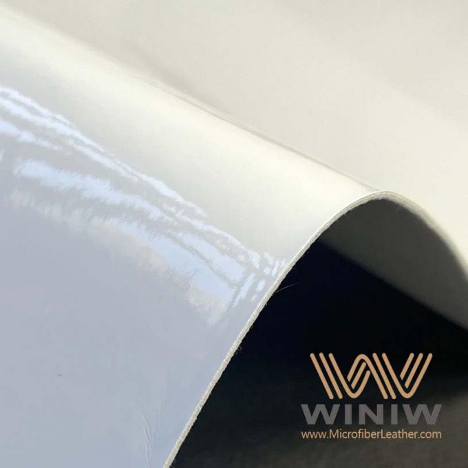 Couro sintético branco de Microfiber da fibra apertada de WINIW para o futebol